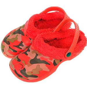 Papuci Șlapi izolați de damă, camuflaj roșu