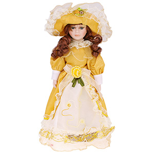 Păpușă din porțelan Prințesă în rochie aurie 45 cm